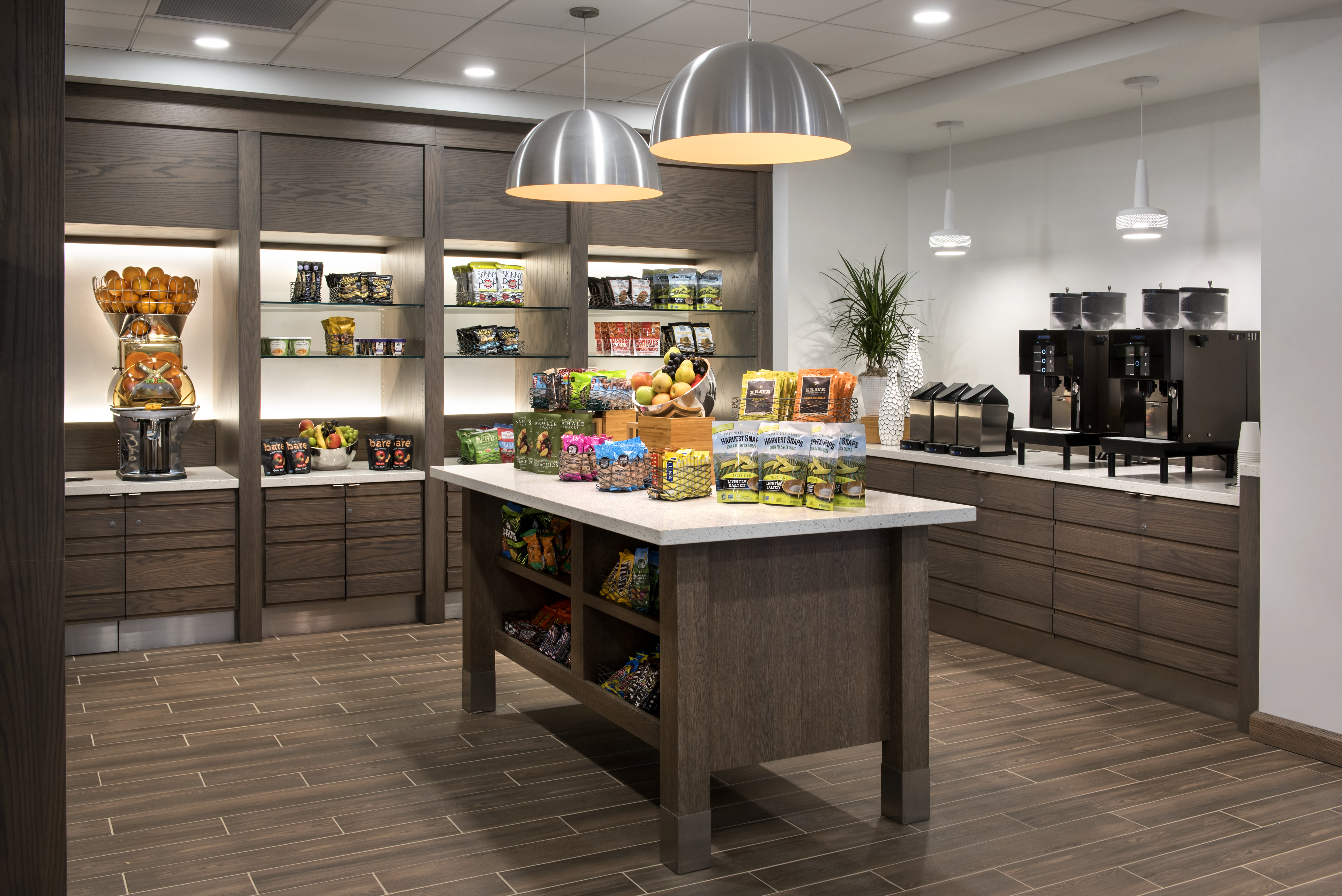EVEN Hotels Portland – Beaverton Interior Breakfast Area