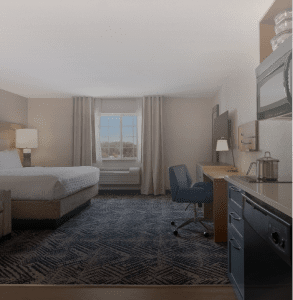 ‫‫كاندلوود سويتس Candlewood Suites 