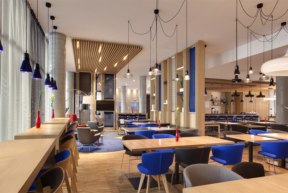 Holiday Inn Express Berlín Alexanderplatz, Alemania