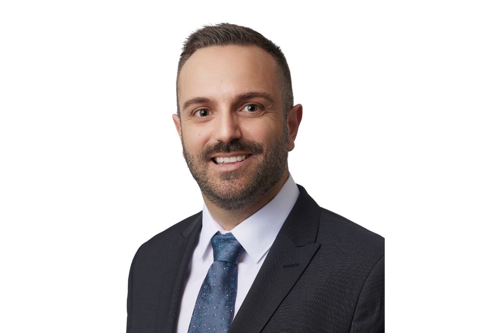 Samuel Richard Headshot
